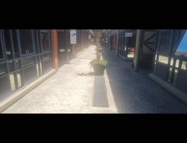 BUSINESS PROPERTY TO RENT IN MOWBRAY